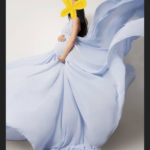 Mii Estilo maternity photoshoot dress - Picture 3 of 5